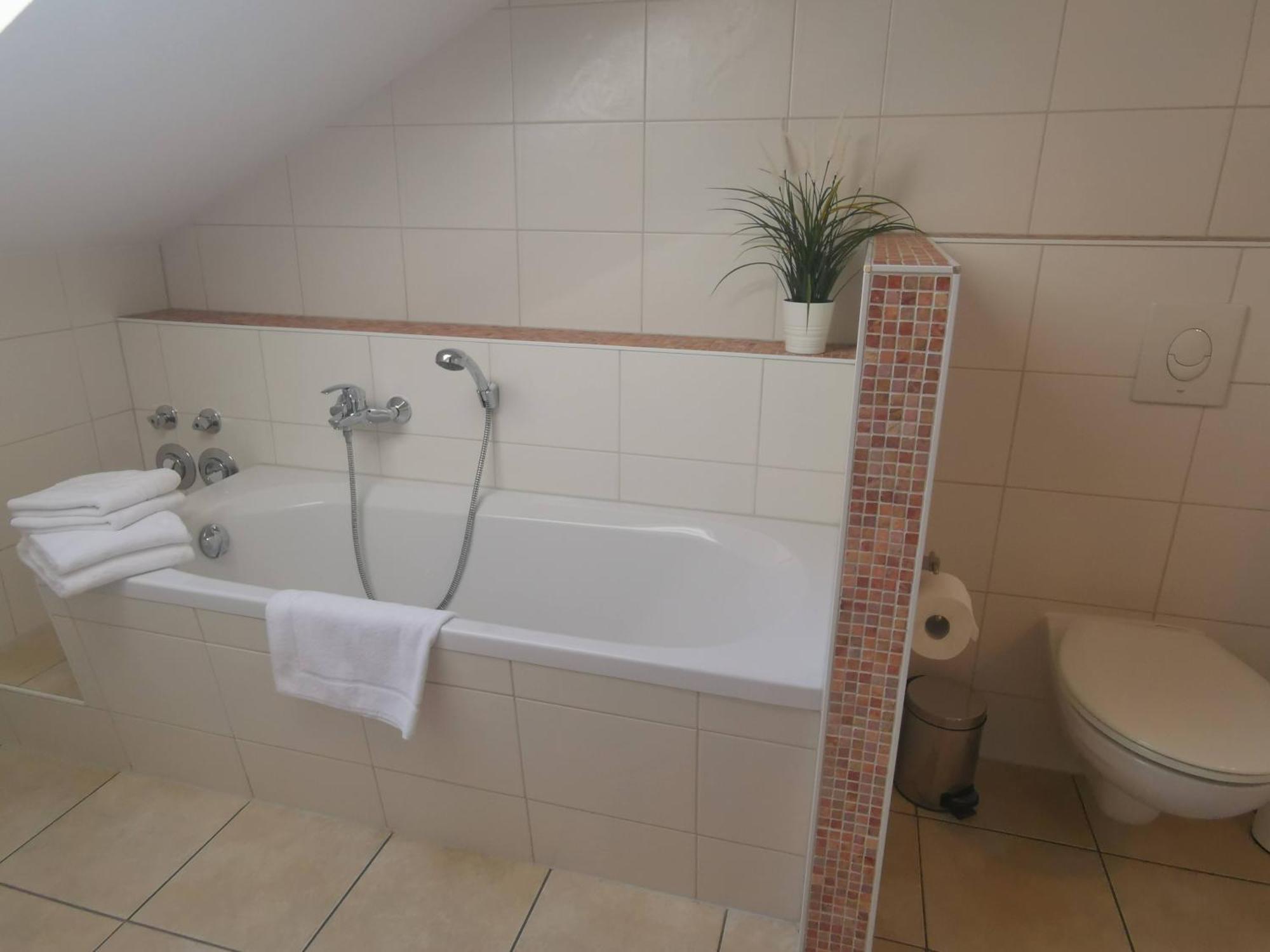 Villa Am Schwanenteich Spremberg Εξωτερικό φωτογραφία
